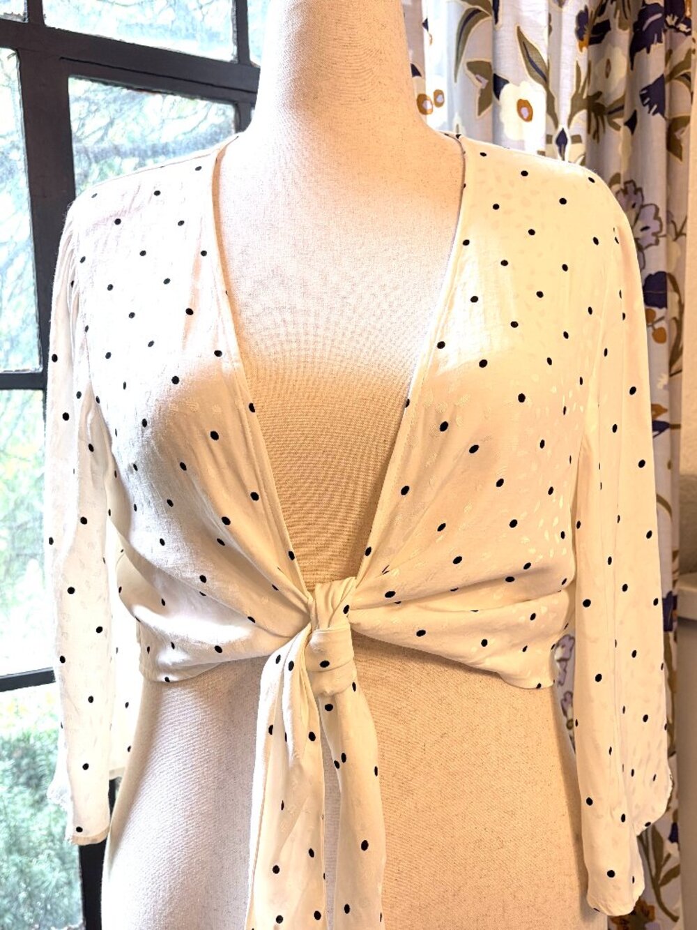 NWT Topshop Tie Front Polka Dot Cropped Bolero Blouse Preppy Whimsical Coquette